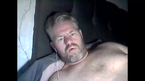 81jonnyx online show from December 14, 2025, 9:36 am