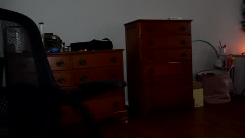 Snapshot of 8inch_blessed chatting on December 2, 2025, 4:24 pm 8inch_blessed online show from December 2, 2025, 4:24 pm