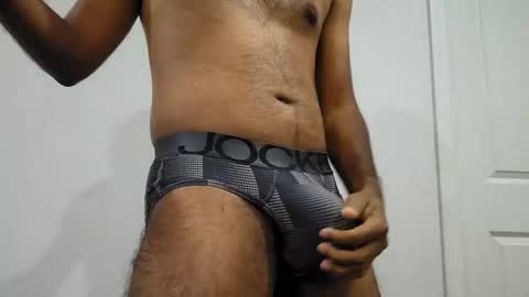 Snapshot of 8inch_desi chatting on November 2, 2025, 9:06 pm 8inch_desi online show from November 2, 2025, 9:06 pm