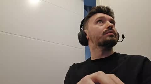 8inchdude93 online show from March 9, 2026, 12:53 pm