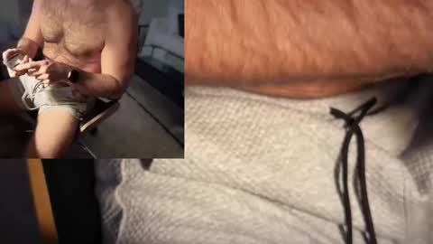 Snapshot of 8inchernyc chatting on November 16, 2025, 4:29 am 8incher NYC online show from November 16, 2025, 4:29 am