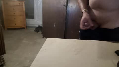 Snapshot of 8magicstick8 chatting on October 4, 2025, 9:51 am 8magicstick8 online show from October 4, 2025, 9:51 am