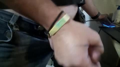 Snapshot of 8magicstick8 chatting on October 17, 2025, 7:05 pm 8magicstick8 online show from October 17, 2025, 7:05 pm