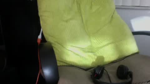 9inchhammer online show from January 21, 2025, 2:22 am