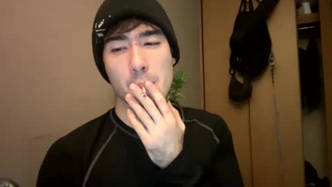 Snapshot of 9thislandd chatting on February 3, 2025, 6:56 am 9thislandd online show from February 3, 2025, 6:56 am