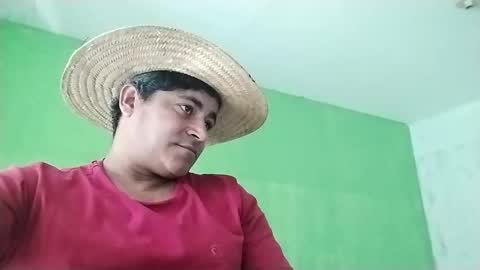 Snapshot of 9vinhocamshow chatting on January 10, 2025, 11:00 am 9vinhocamshow online show from January 10, 2025, 11:00 am