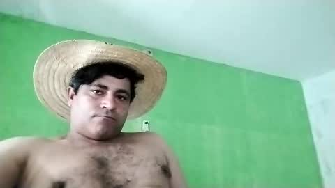 Snapshot of 9vinhocamshow chatting on January 16, 2025, 4:28 pm 9vinhocamshow online show from January 16, 2025, 4:28 pm