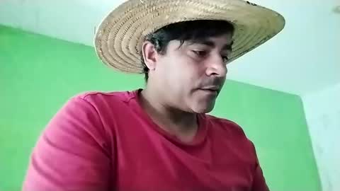 Snapshot of 9vinhocamshow chatting on January 24, 2025, 11:26 am 9vinhocamshow online show from January 24, 2025, 11:26 am