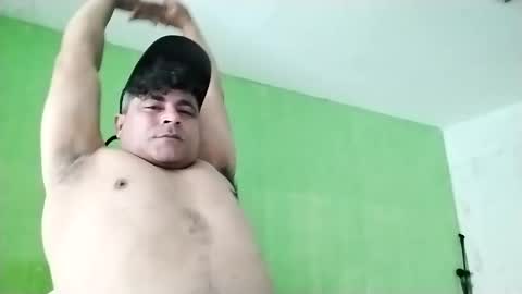 Snapshot of 9vinhocamshow chatting on February 3, 2025, 4:10 pm 9vinhocamshow online show from February 3, 2025, 4:10 pm