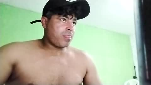 Snapshot of 9vinhocamshow chatting on February 9, 2025, 1:00 am 9vinhocamshow online show from February 9, 2025, 1:00 am