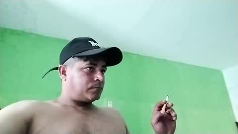 Snapshot of 9vinhocamshow chatting on March 2, 2025, 6:19 pm 9vinhocamshow online show from March 2, 2025, 6:19 pm