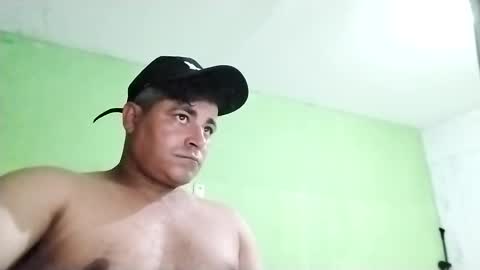 Snapshot of 9vinhocamshow chatting on March 2, 2025, 10:38 pm 9vinhocamshow online show from March 2, 2025, 10:38 pm