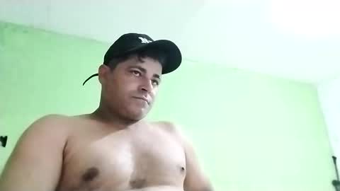 Snapshot of 9vinhocamshow chatting on March 7, 2025, 10:54 pm 9vinhocamshow online show from March 7, 2025, 10:54 pm