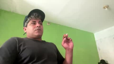 Snapshot of 9vinhocamshow chatting on October 3, 2025, 10:56 am 9vinhocamshow online show from October 3, 2025, 10:56 am