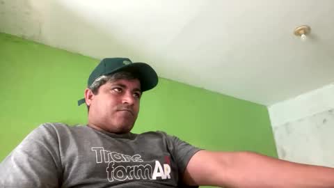 Snapshot of 9vinhocamshow chatting on November 3, 2025, 11:44 am 9vinhocamshow online show from November 3, 2025, 11:44 am