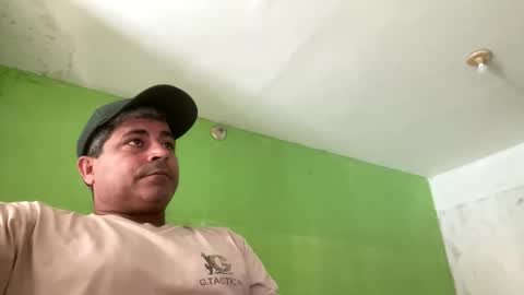 9vinhocamshow online show from May 14, 2026, 11:28 am
