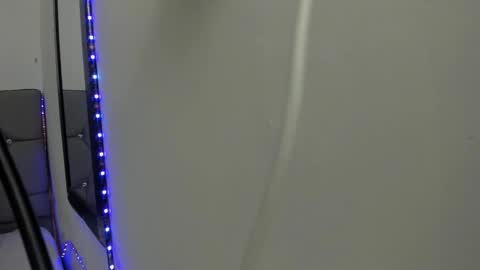 Snapshot of _1dereck chatting on February 12, 2026, 9:48 am DERECK online show from February 12, 2026, 9:48 am