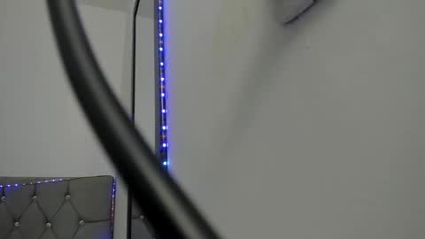 Snapshot of _1dereck chatting on February 13, 2026, 9:16 am DERECK online show from February 13, 2026, 9:16 am