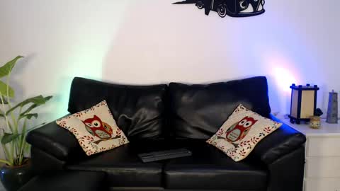 Maia  Martin online show from March 20, 2026, 4:34 pm