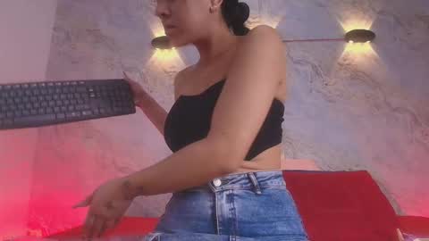  abby rouss online show from October 25, 2025, 3:14 am