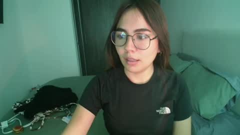 Snapshot of _abbyyyy_ chatting on February 19, 2025, 6:10 pm abby 3 online show from February 19, 2025, 6:10 pm