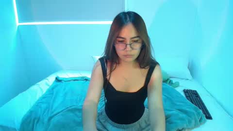 Snapshot of _abbyyyy_ chatting on September 9, 2025, 5:45 pm abby 3 online show from September 9, 2025, 5:45 pm