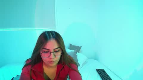 Snapshot of _abbyyyy_ chatting on September 10, 2025, 7:14 pm abby 3 online show from September 10, 2025, 7:14 pm