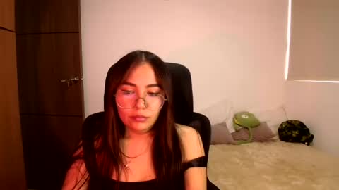 Snapshot of _abbyyyy_ chatting on July 2, 2026, 4:13 pm abby 3 online show from July 2, 2026, 4:13 pm