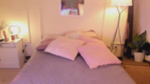 abigaill online show from October 12, 2025, 7:46 pm