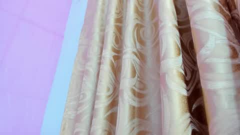 Abril  online show from February 11, 2026, 3:11 am