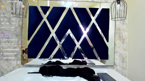  Alaia online show from December 6, 2024, 2:49 pm