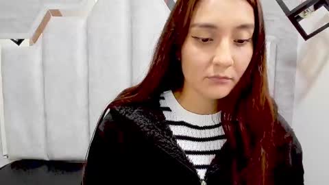  Alaia online show from February 17, 2025, 6:04 pm