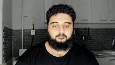 Snapshot of _alan_bear_ chatting on December 6, 2024, 9:02 pm Alan online show from December 6, 2024, 9:02 pm