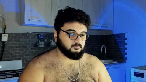 Snapshot of _alan_bear_ chatting on December 12, 2024, 9:58 pm Alan online show from December 12, 2024, 9:58 pm