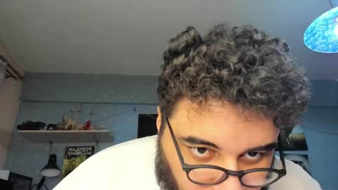 Snapshot of _alan_bear_ chatting on February 3, 2025, 2:24 pm Alan online show from February 3, 2025, 2:24 pm