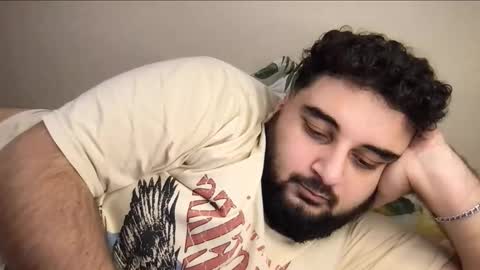 Snapshot of _alan_bear_ chatting on October 30, 2025, 11:27 pm Alan online show from October 30, 2025, 11:27 pm