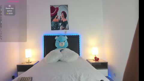 _alana_grey_ online show from February 19, 2026, 1:51 pm