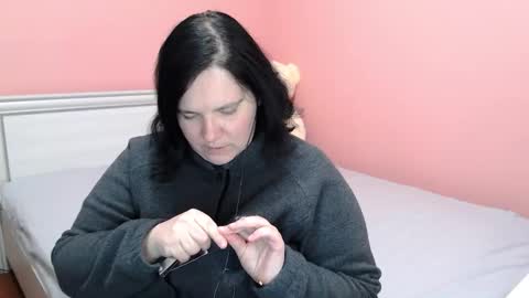 _alexandra_ray_ online show from October 15, 2025, 7:41 am