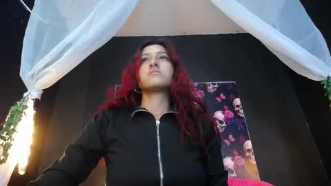 Snapshot of _alhanna chatting on January 13, 2025, 8:37 pm Alhanna online show from January 13, 2025, 8:37 pm