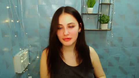 Snapshot of _alicecandy_ chatting on December 19, 2024, 8:23 pm Alice online show from December 19, 2024, 8:23 pm