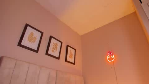 Snapshot of _alison_c chatting on October 11, 2025, 11:47 pm Hii I m Alison online show from October 11, 2025, 11:47 pm