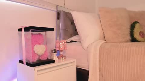 Karo online show from November 30, 2025, 6:01 pm