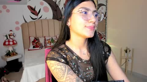 Allondra  online show from December 6, 2024, 6:37 am