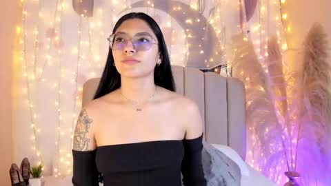 Allondra  online show from March 9, 2025, 3:54 am