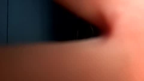 Snapshot of _alyson chatting on February 25, 2025, 4:35 am _alyson online show from February 25, 2025, 4:35 am