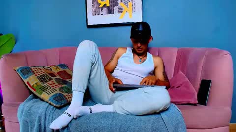 Snapshot of _angel_rivera chatting on March 14, 2026, 12:50 am Angel Rivera online show from March 14, 2026, 12:50 am