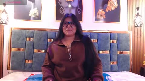 Angela  online show from May 1, 2026, 11:26 am