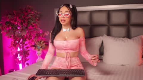 Anna online show from January 16, 2025, 8:25 pm