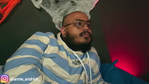 Snapshot of _annie_andrick_ chatting on October 24, 2025, 1:18 pm Annie Andrick online show from October 24, 2025, 1:18 pm