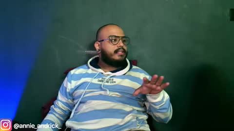 Snapshot of _annie_andrick_ chatting on November 17, 2025, 12:33 pm Annie Andrick online show from November 17, 2025, 12:33 pm